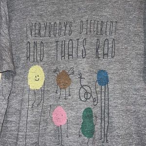 AMERICAN APPAREL “everybody’s different and that’s rad” gray T-shirt.